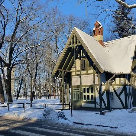 Parka Namins - 2 Stavu Namins Viesturdarza Perlu Medniekiem! *