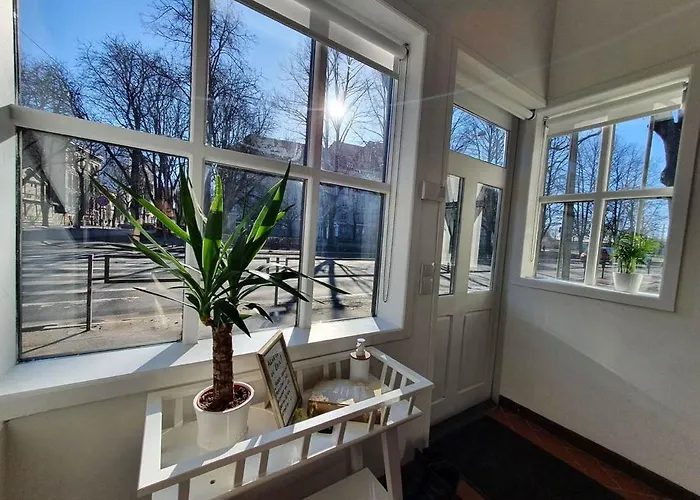 Parka Namins - 2 Stavu Namins Viesturdarza Perlu Medniekiem! *