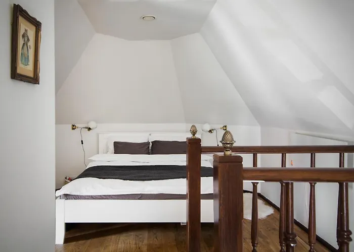 Parka Namins - 2 Stavu Namins Viesturdarza Perlu Medniekiem! * Riga