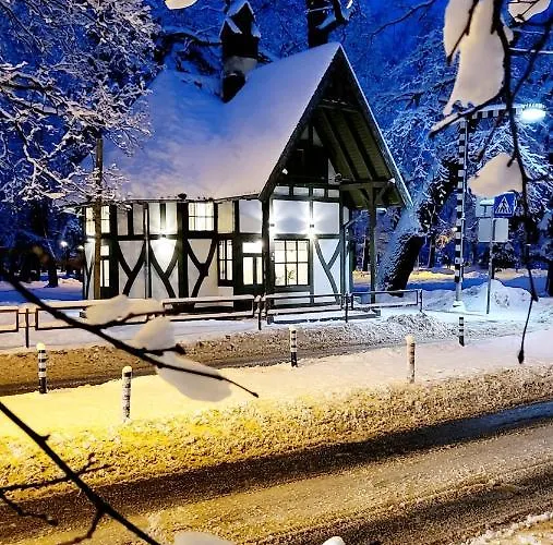 Parka Namins - 2 Stavu Namins Viesturdarza Perlu Medniekiem! Apartman Riga