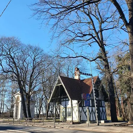 Parka Namins - 2 Stavu Namins Viesturdarza Perlu Medniekiem! *