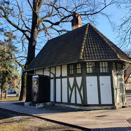 Parka Namins - 2 Stavu Namins Viesturdarza Perlu Medniekiem! Lägenhet Riga